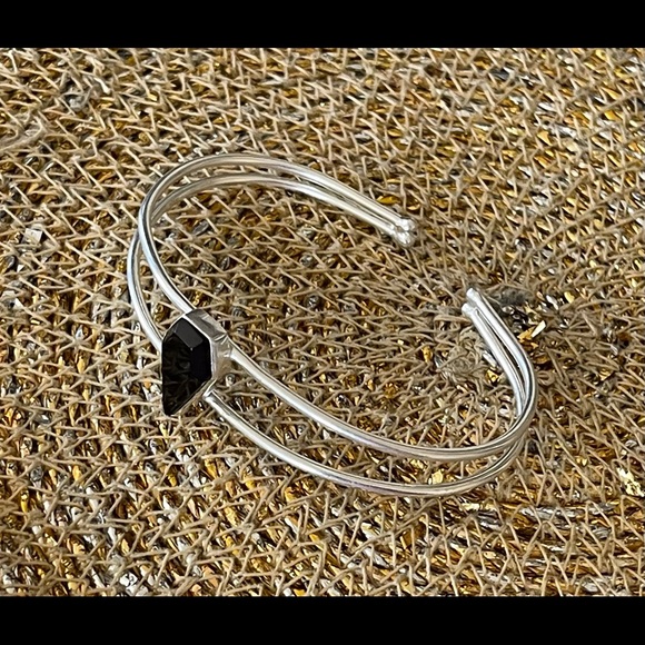 🌟 Black Onyx Sterling Silver Bracelet - Picture 4 of 9